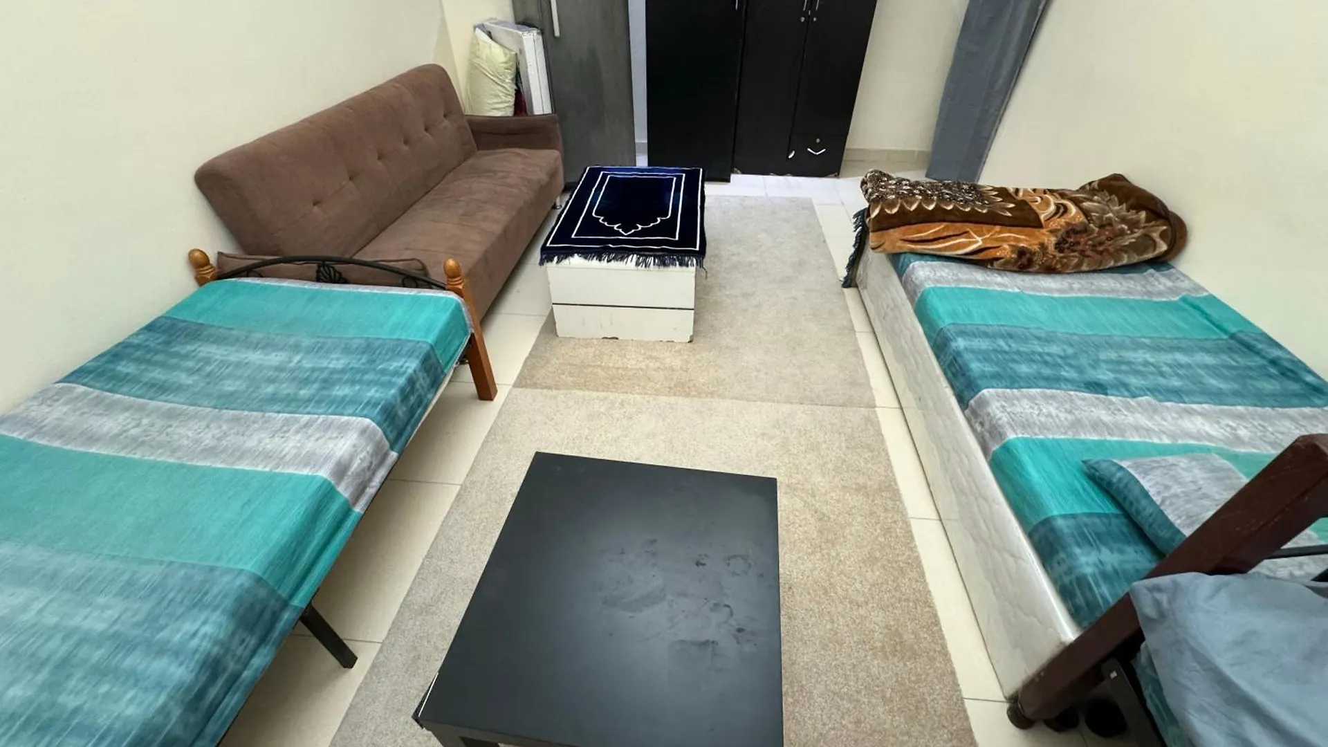 Alex Hostel - Sharjah